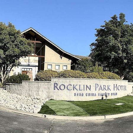 ロックリン パーク ホテル エクステリア 写真